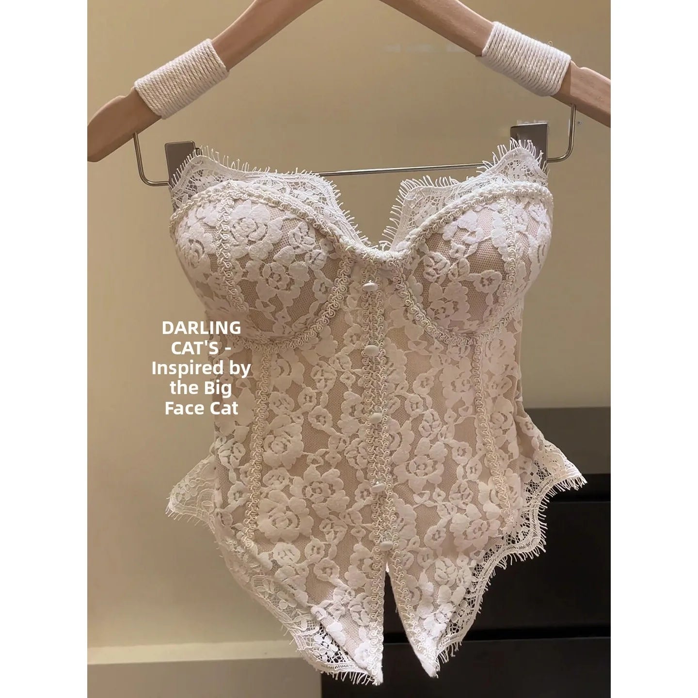 Sexy Lace Crop Top Women's Fashionable Camisole Vest Short Sleeveless Underwear Outerwear Autumn Winter Ladies' Wear