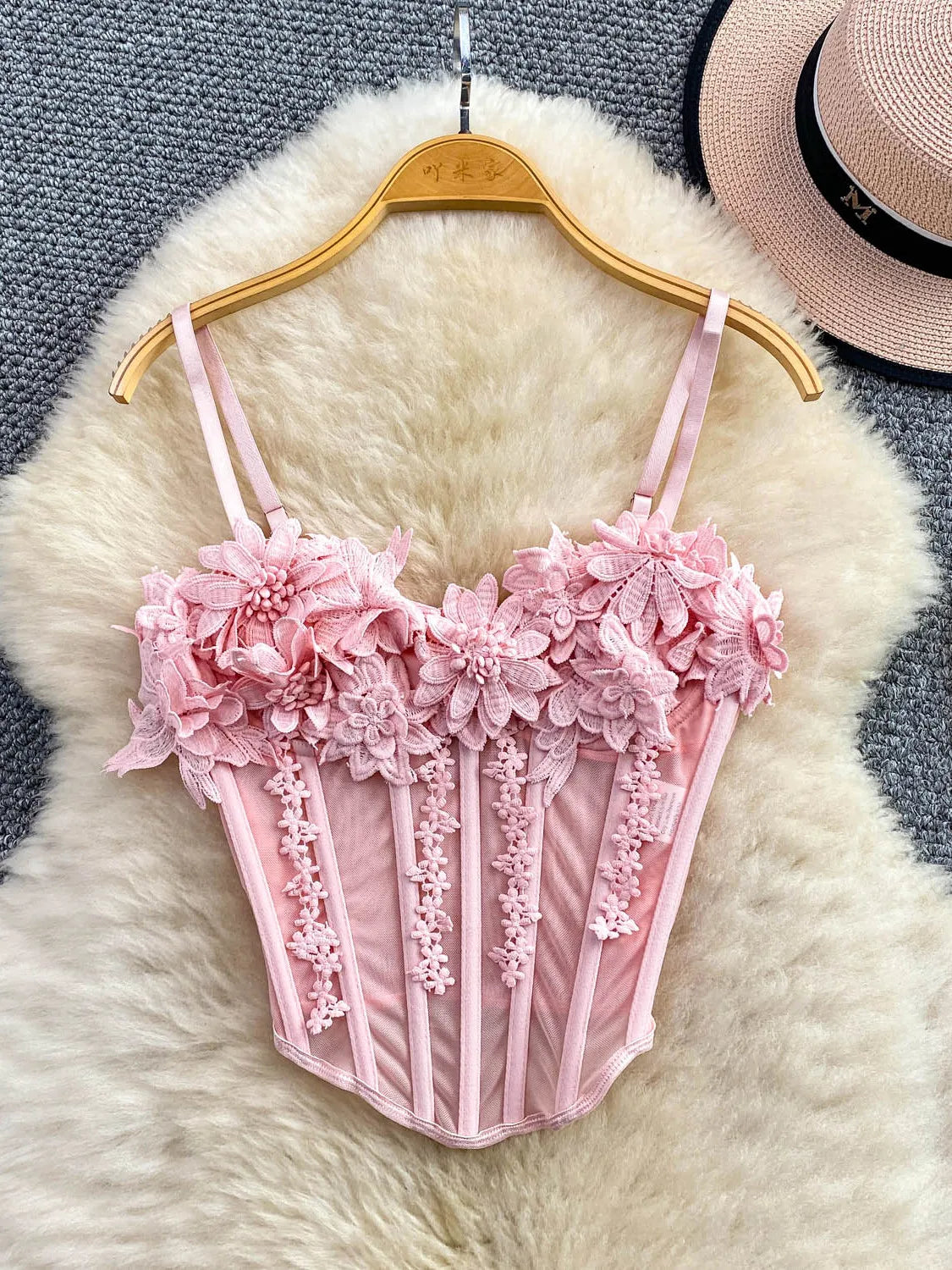 Slimming Floral Lace Crop Top Women's Summer Fashion Fishbone Design Strap Vest Breathable Short Style Sexy European Style