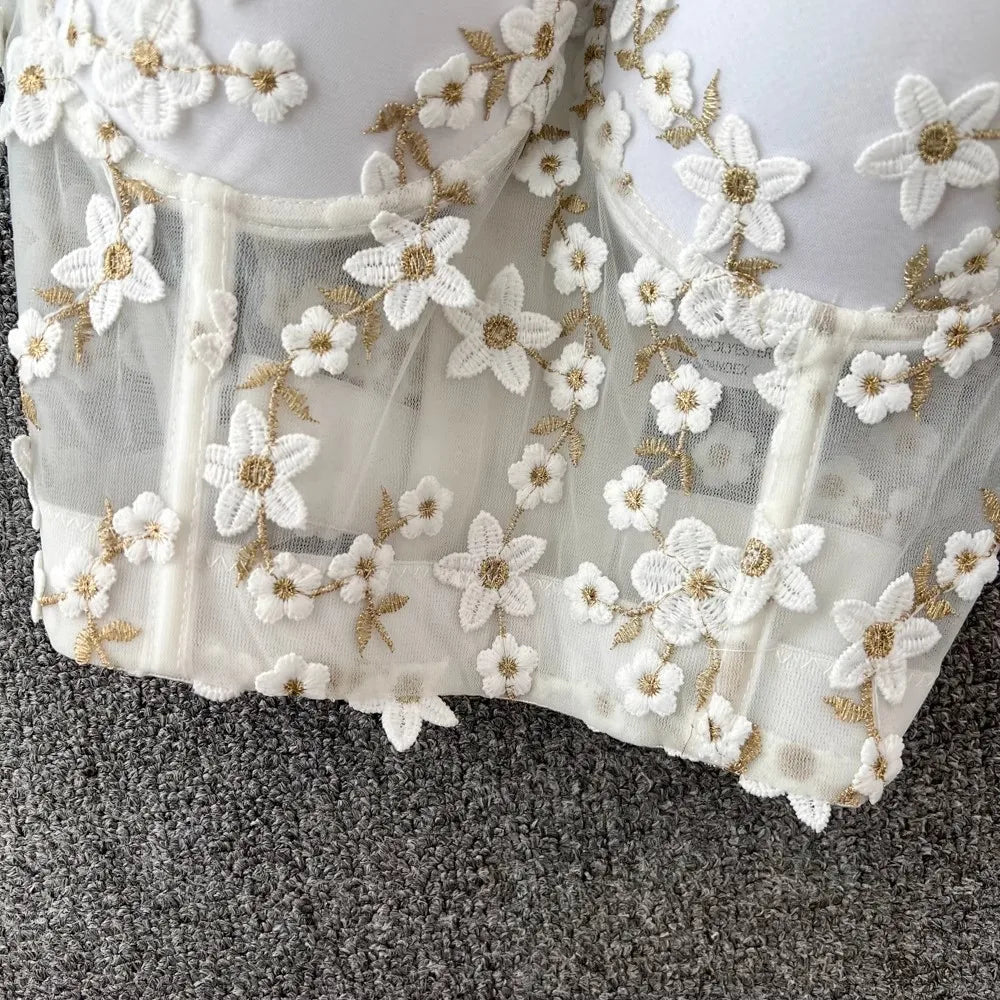 Women Crocheted 3D Lace Corset Stylish Floral Embroidery Bustier Push Up Bra Lady Tank Top Elegant Cropped Top Club Party Bralet