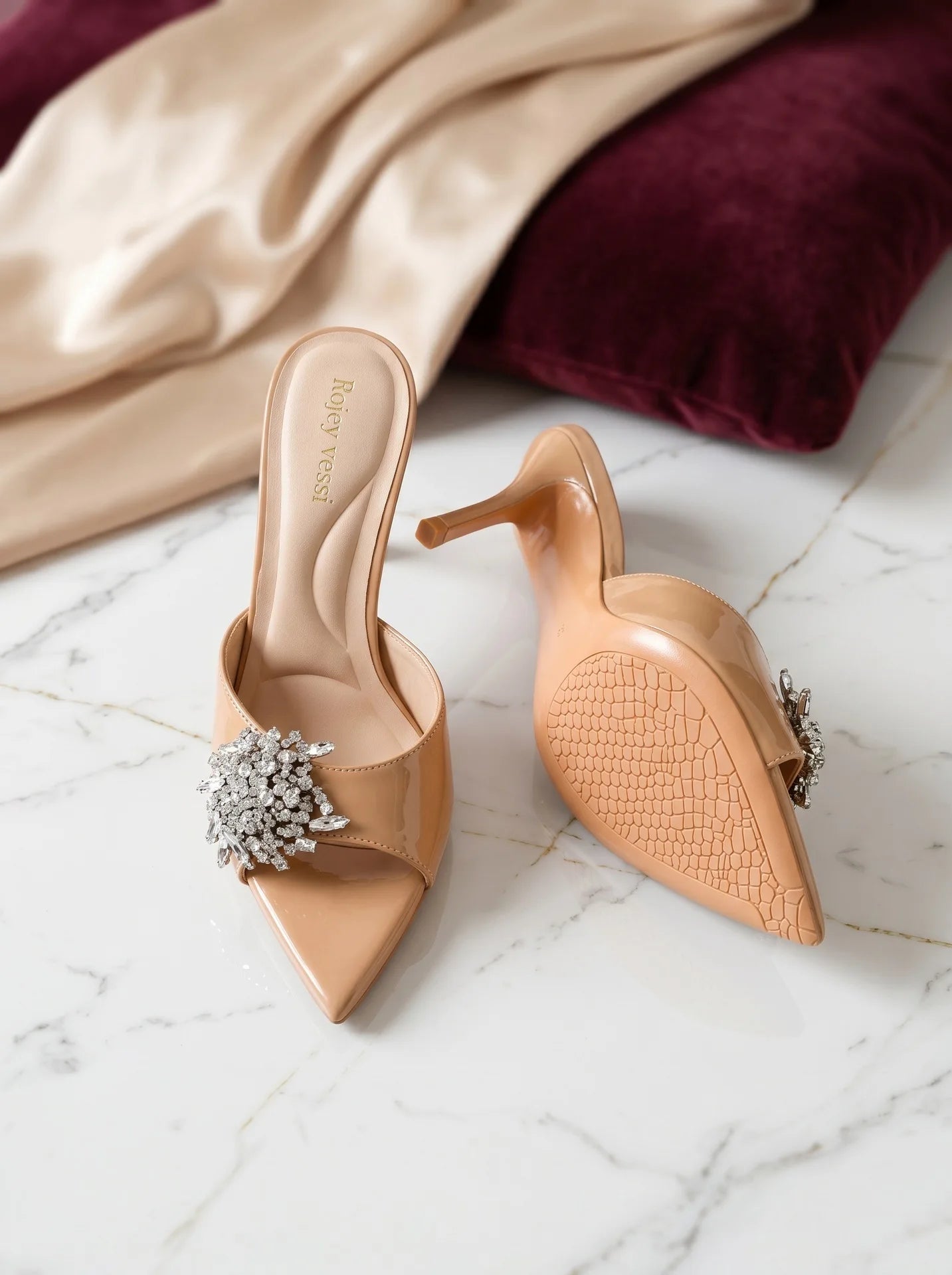 Summer new open toed rhinestone purple straight strap thin heel slippers with feminine feel,wearing crystal shoes and high heels