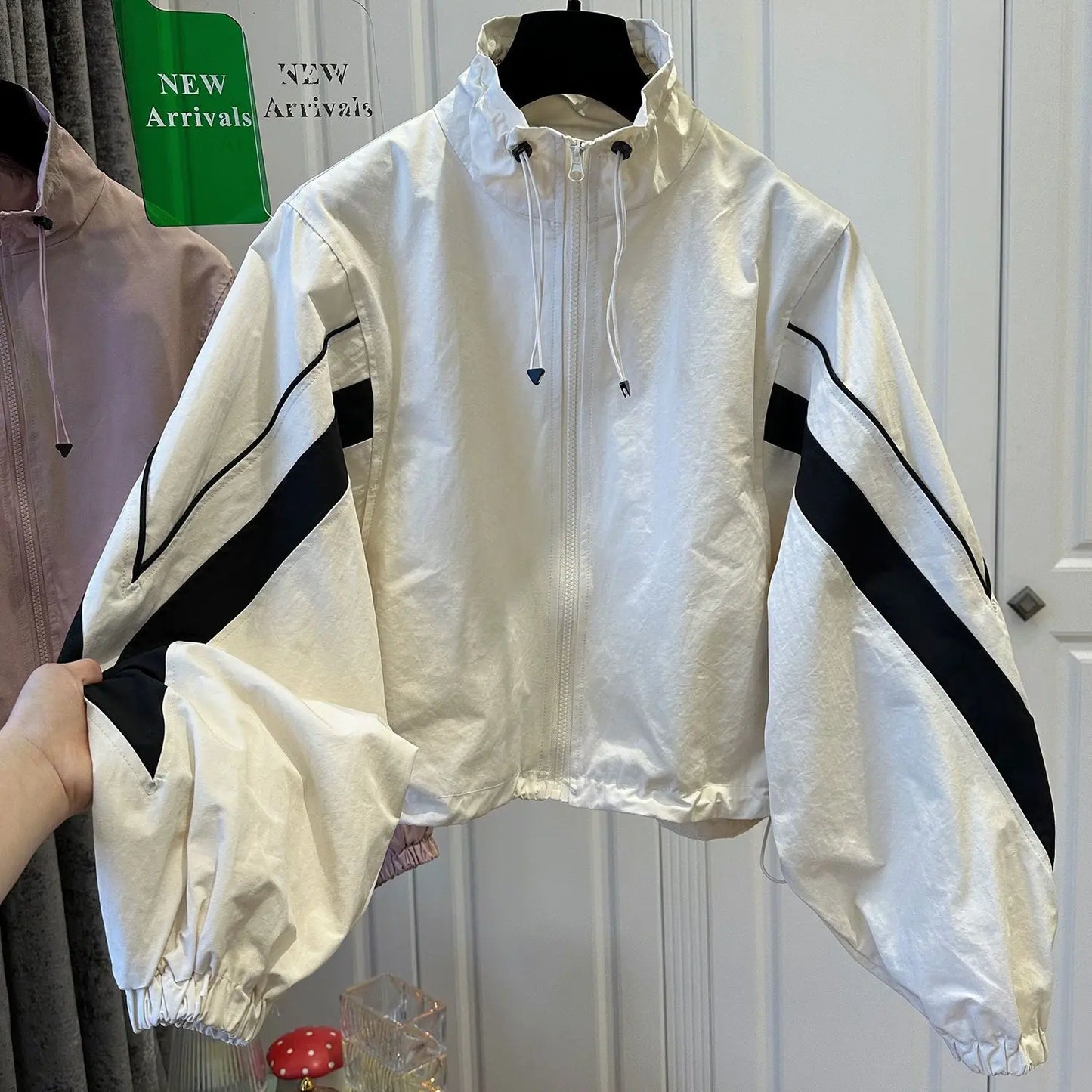 American retro drawstring black and white contrast stitching coat women's autumn new loose leisure sports baseball uniform