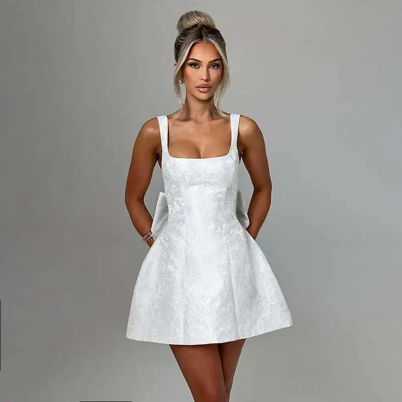 Avrilyaan Bow Spaghetti Strap Backless Sexy A-line Dress Women Strapless Party Dress Elegant Bodycon Mini Summer Dress Vestidos