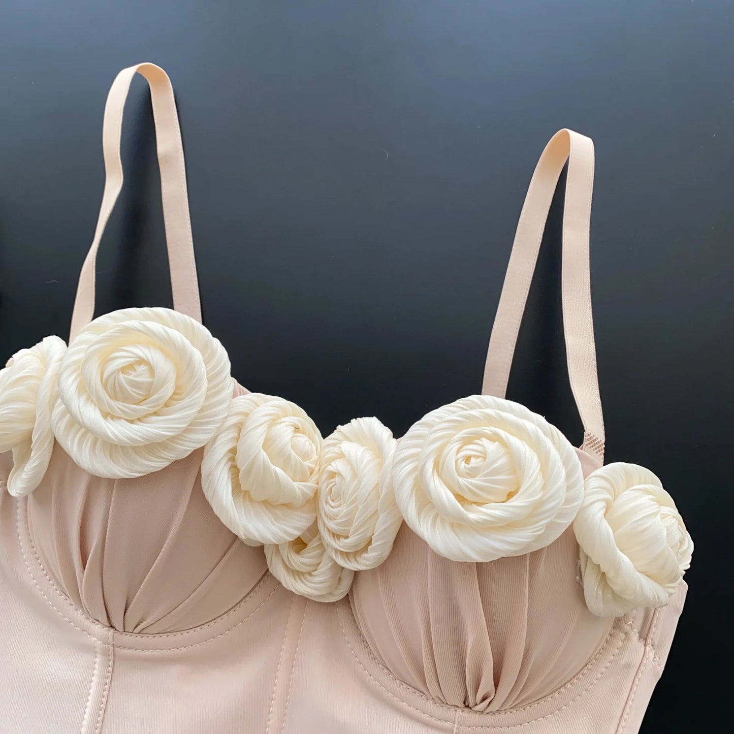 Women Camis Crop Top Tube Top Stereoscopic Floral Pattern Pure and Spicy Appeal Ideal as Base Layer or Outerwear Option