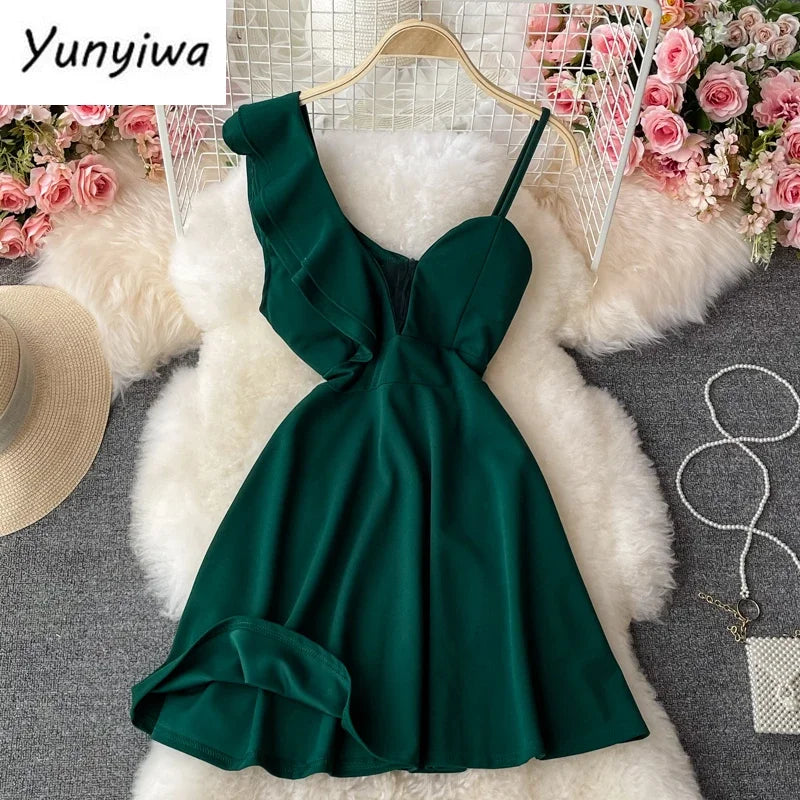 Ins Fashion Sexy Backless One Shoulder Strap Club Dress Chic High Waist A-line Mini Dress Women Red Party Dress