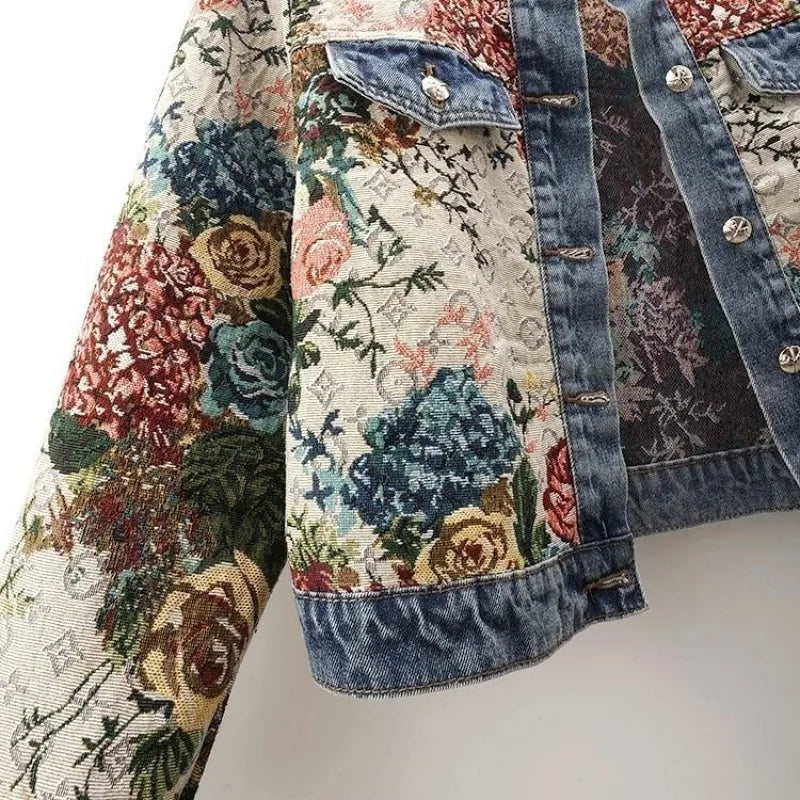 Chinese retro jacquard long-sleeved round neck denim jacket women's spring new fashion temperament short Joker little jacket.