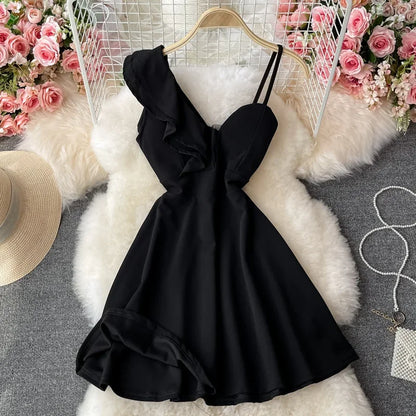 Ins Fashion Sexy Backless One Shoulder Strap Club Dress Chic High Waist A-line Mini Dress Women Red Party Dress