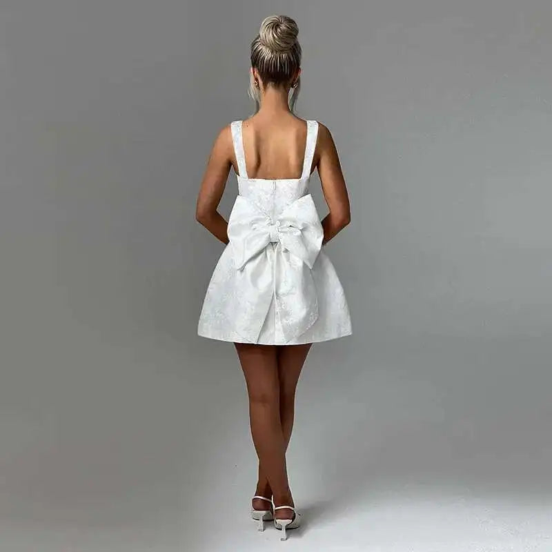 Avrilyaan Bow Spaghetti Strap Backless Sexy A-line Dress Women Strapless Party Dress Elegant Bodycon Mini Summer Dress Vestidos