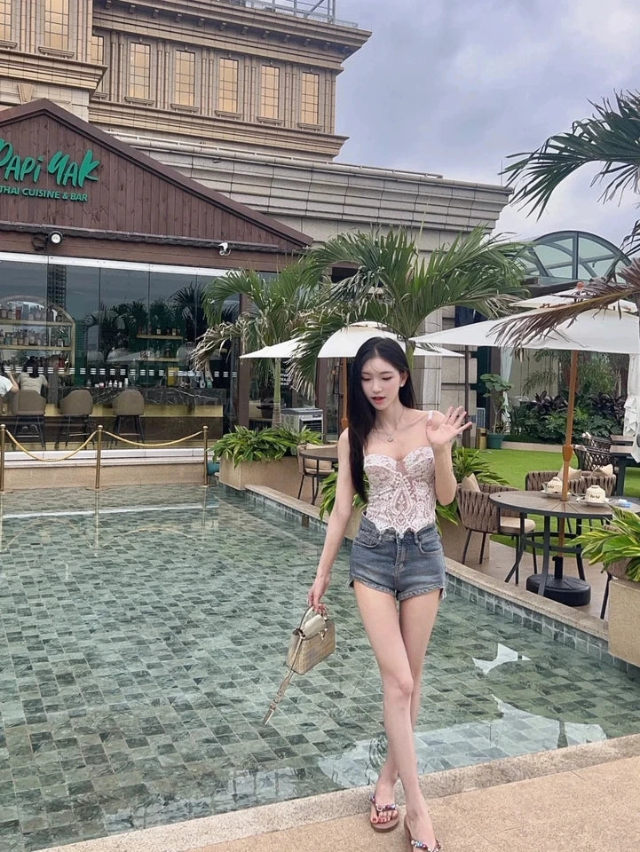 Floral Lace Lady Bustier Elegant Shaping Sexy Lace Women Corset Girls Slim Evening Wear Crops Lady Short Sweet Body Shaper Top