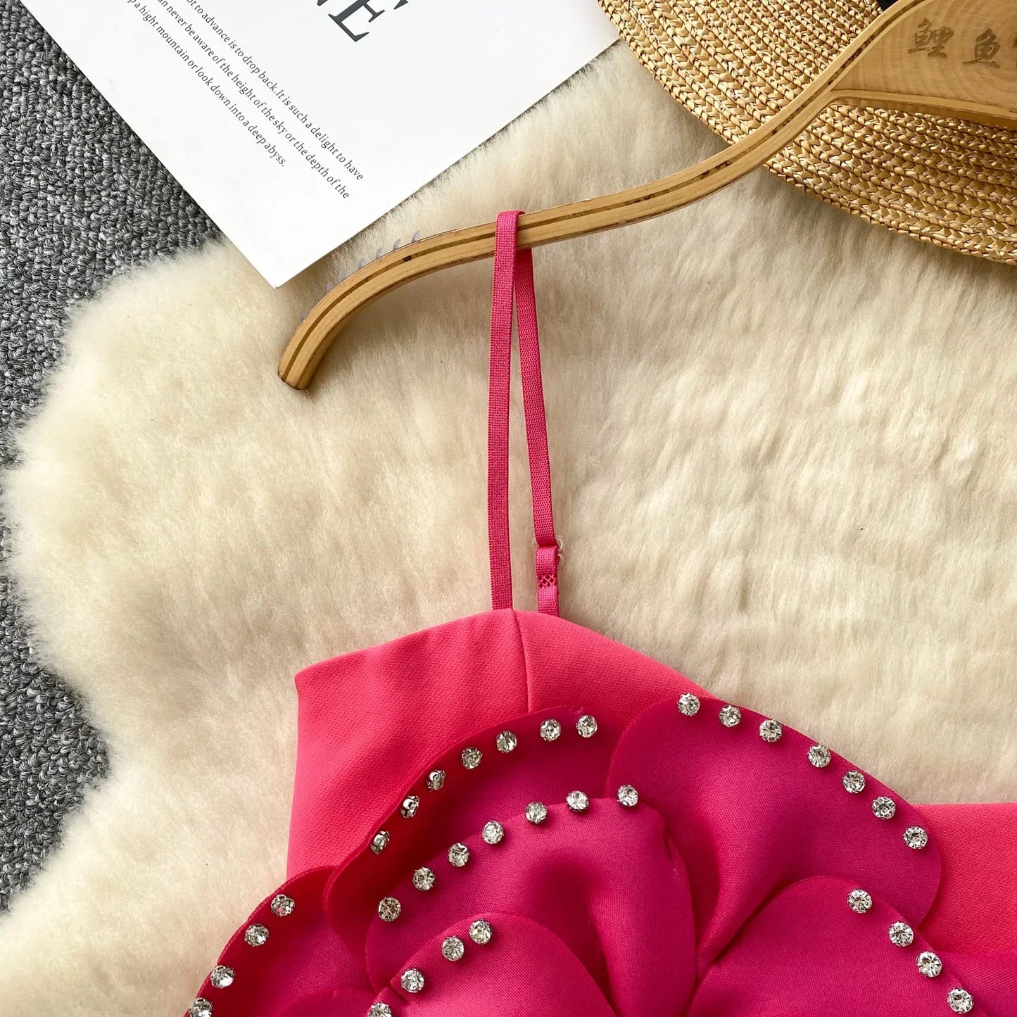New French Sweet Strap Camisole Strapless 3D Floral Beading Diamonds Design Tops Elastic Ruched Slim Streetwear Tank Top