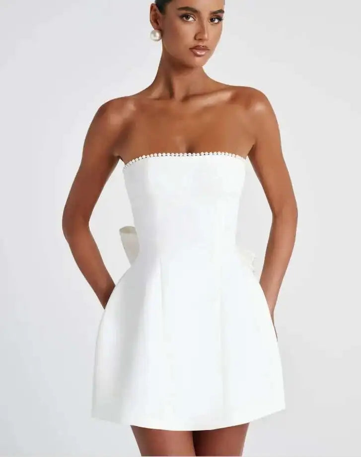 Avrilyaan Bow Pearl Short Backless Sleeveless Sexy Dress Women Elegant Party Dress Strapless Bodycon Mini Summer Dress Vestidos