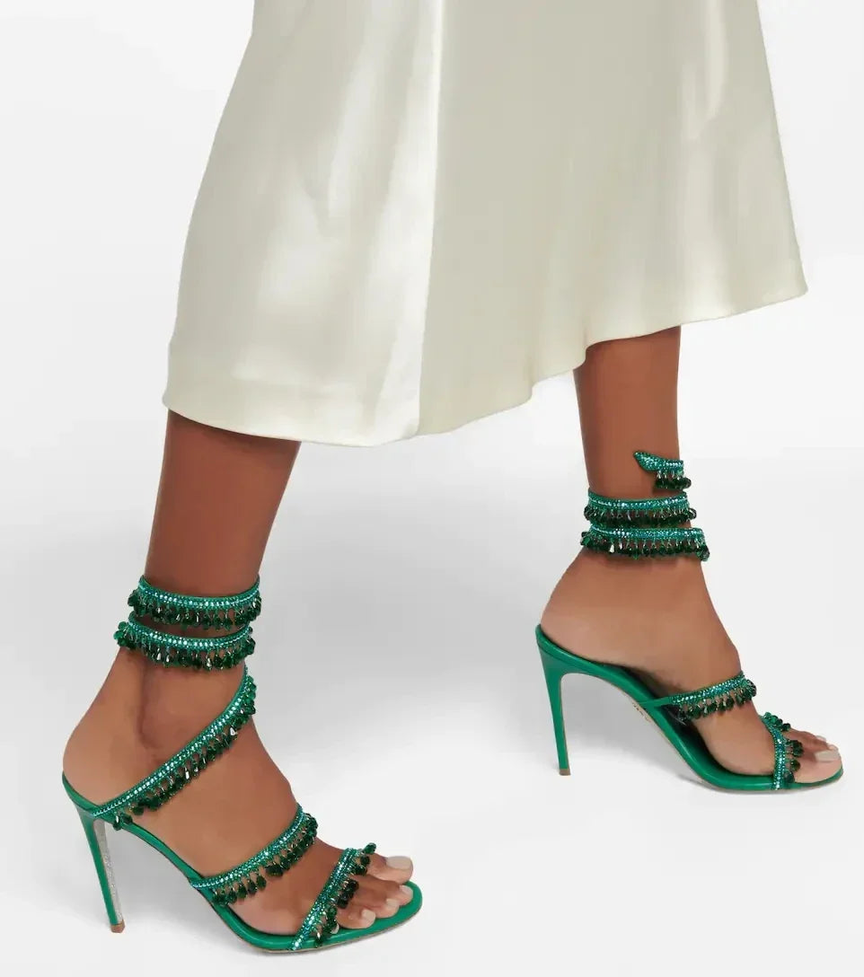 2024Women's New Water Diamond Sandals Fashion Tassel Crystal Shoes Sexy Banquet Party Twin Stiletto Women's Large Sandals