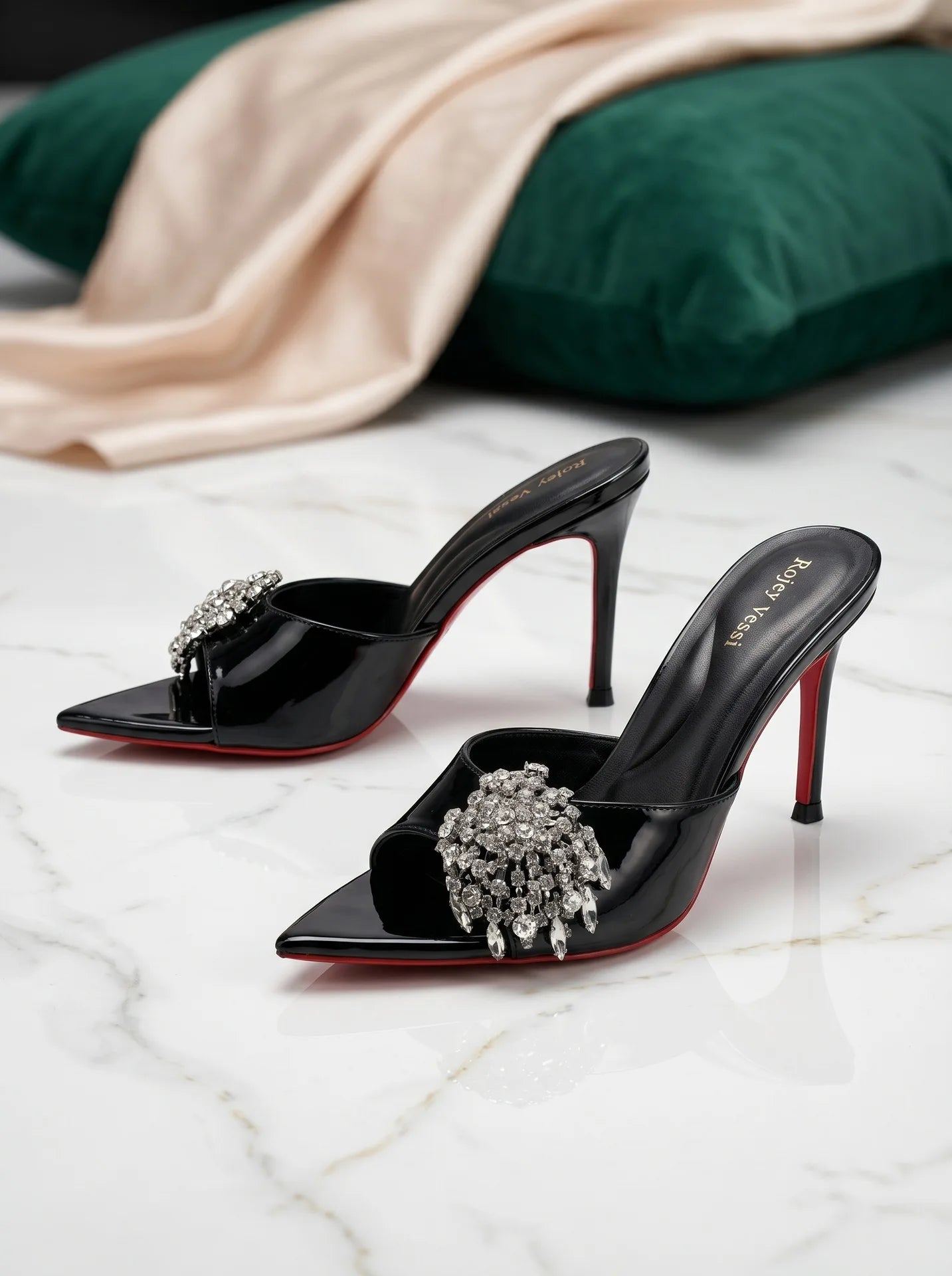 Summer new open toed rhinestone purple straight strap thin heel slippers with feminine feel,wearing crystal shoes and high heels