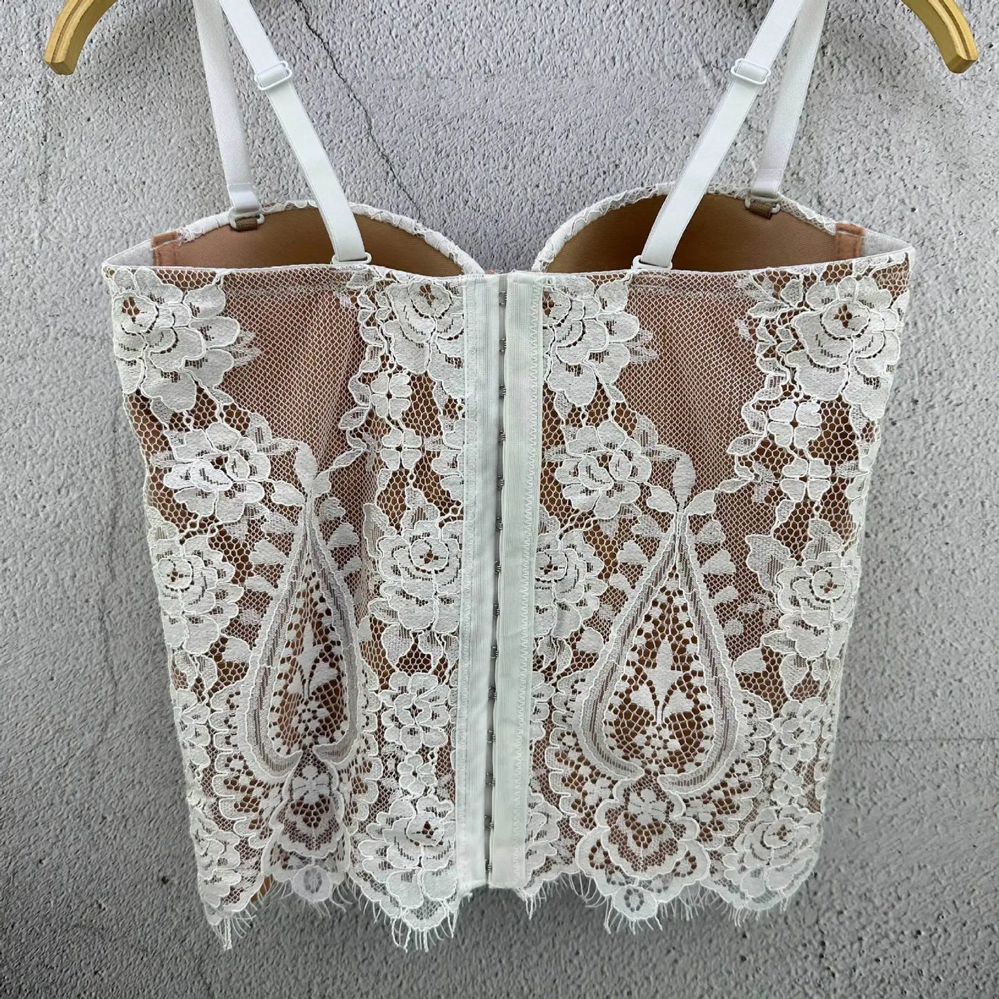 Floral Lace Lady Bustier Elegant Shaping Sexy Lace Women Corset Girls Slim Evening Wear Crops Lady Short Sweet Body Shaper Top